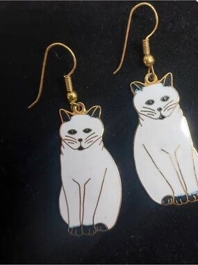 Cat cloisonné dangle wired earrings happy purring kitties